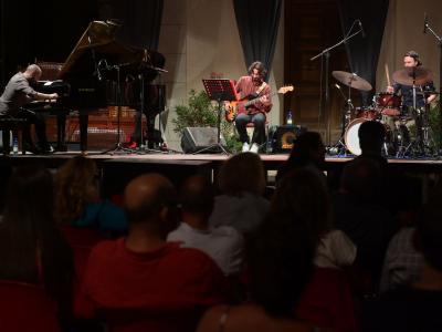 Alessandro Casciaro Power Trio in concerto a San Giorgio