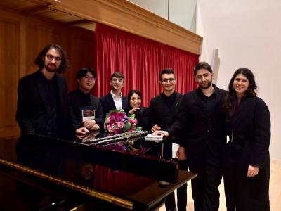 Da sinistra: Leonardo Bizzoni, Hiromasa Tabata, Emanuele Orsini, Aoi Nakamura, Gabriele Pirrotta. David Mancini, Gloria Santarelli